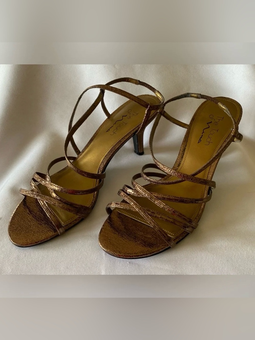 The Touch of Nina Bronze Strappy Sandals Size 9M Gorgeous NEW